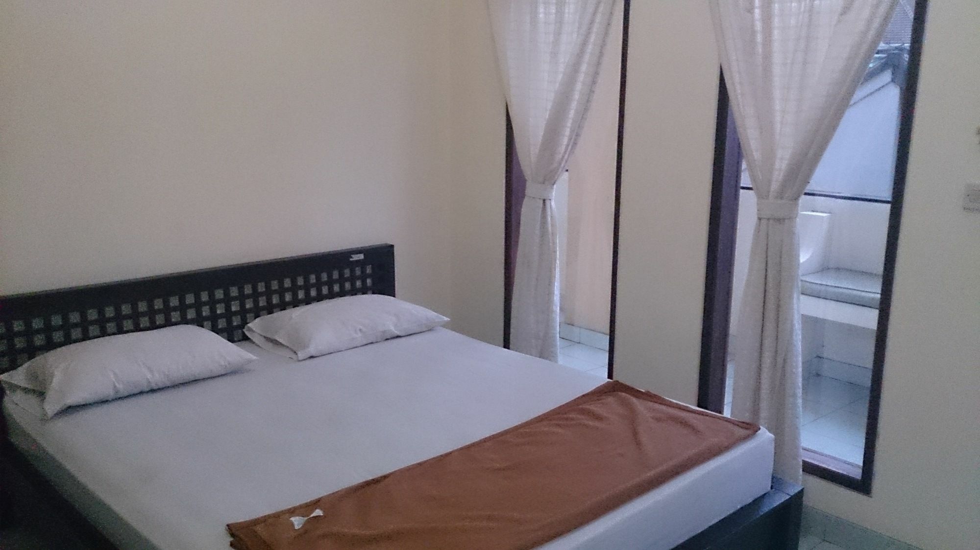 فندق دنباسارفي  Pondok Taman 828 المظهر الخارجي الصورة